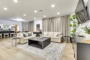 Walk to City Center: Modern Coral Springs Getaway - Interiör