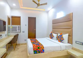 Fabhotel Ruklo - Room