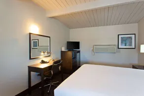 Days Inn by Wyndham Chowchilla Gateway to Yosemite - Værelse