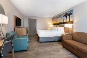 Days Inn by Wyndham Titusville Kennedy Space Center - Chambre