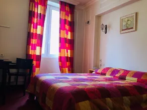Le Grand Hôtel - Room