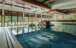 Dwór Kombornia - Folwark - Pool