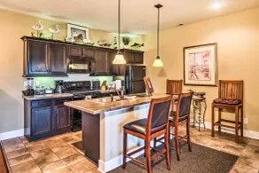 Center Hill Lake Rental: Steps to Hurricane Marina - Interiör
