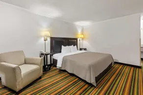 Quality Inn Marietta near Dobbins ARB - Vue de la chambre