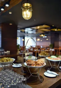 The Marron Hotel - Restaurant
