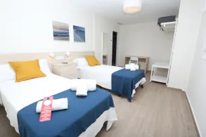 H.PALMONES - Chambre