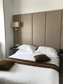 HOTEL COLOMBE - Room