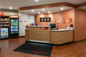 TownePlace Suites by Marriott Louisville Airport - Réception