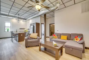 Step-free Cashton Apartment: Steps to Downtown! - Innenbereich