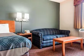 Travelers Lodge & Suites - Zimmer