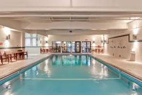 Holiday Inn Express Kamloops by IHG - Piscine