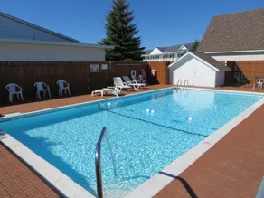 Bridgeview Motel - Piscine