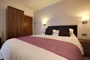 Farnham Hotel - Room