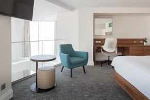 Hilton Garden Inn Bucharest Old Town - Room