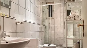 Hotel Bürgerhof - Bathroom
