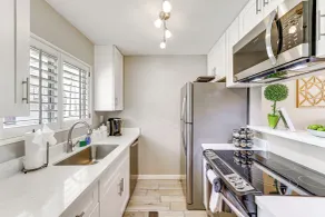 Unwind Poolside, Walk to Old Town! Scottsdale Unit - Interiör