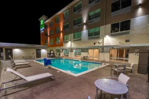 Holiday Inn Express & Suites - Moses Lake by IHG - Piscine