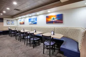 Wingate by Wyndham Detroit Metro Airport - Restaurant