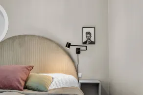 Two bedroom downtown apartment with balcony - Værelse