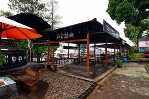 OYO Capital O 1808 New Bandungan Indah - Restaurant