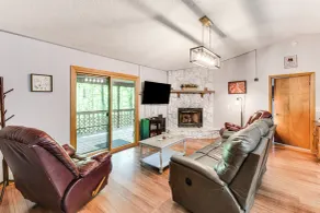 Cozy Franklin Retreat w/ Deck - 5 Mi to Downtown! - Innenbereich