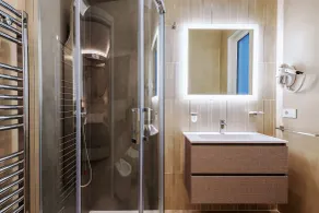 Petit Hotel - Baño