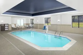 TownePlace Suites Wilmington Wrightsville Beach - Piscine