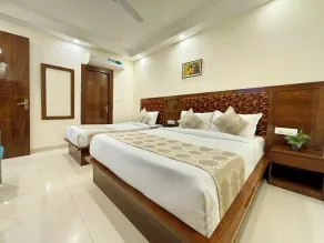 Hotel Emblem Suites Delhi Airport - Camera