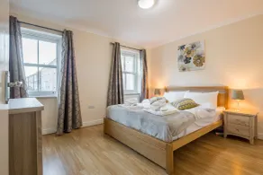 Bridge View Apartment - Room