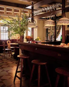 Six Bells Countryside Inn - Restaurant