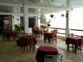 Hotel Restaurant Lala foughala - Terrace/patio