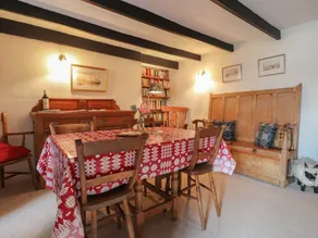 Milkwood Cottage, FISHGUARD - Eget kök