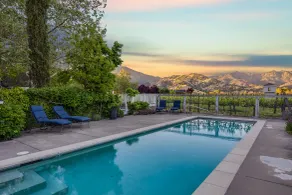 Villa avec piscine, jardin et internet haut débit | Vue montagne - Piscine