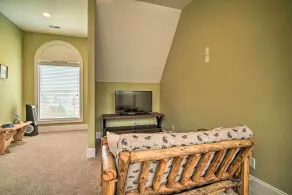 Dog-Friendly Family Home Steps to Norris Lake - Interiør