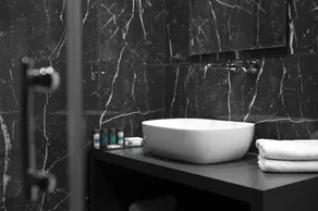 Athenaeum Smart Hotel - Bathroom