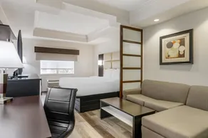 Best Western Plus JFK Inn & Suites - Chambre