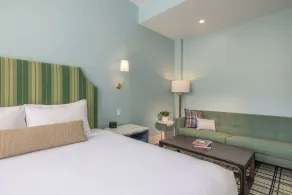 The Laurel Hotel - Zimmer