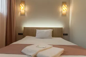Hugo Hotel - Habitación