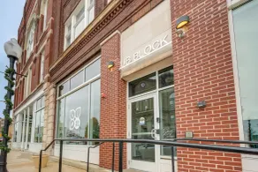 Unique & Stylish Studio Loft in Huntington! - Intérieur