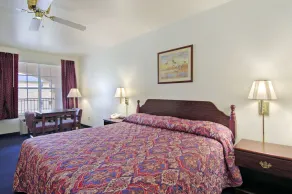 Quality Inn & Suites Greenville - Zimmer
