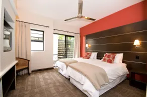 The Hub Urban Hotel - Room