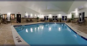 Holiday Inn Express & Suites - Omaha I - 80 by IHG - Pool
