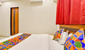Hotel Happinex Inn - Chambre