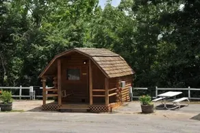 Branson KOA Campground - Zimmer