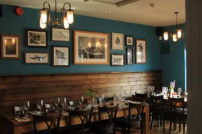 The Mayflower - Restaurant