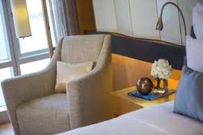 Renaissance Hong Kong Harbour View Hotel - Chambre