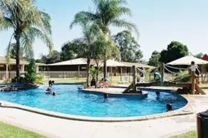 Cobram Barooga Golf Resort - Piscina