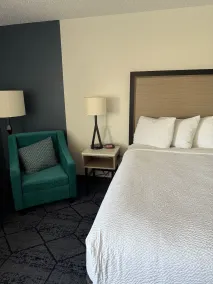 Baymont by Wyndham Columbia, MO - Chambre