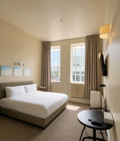 Grand Central Hotel Auckland - Habitación