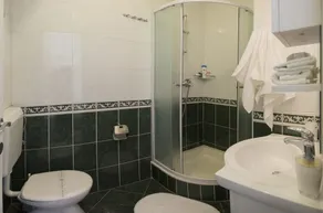 Central Old Town Rooms - Casa de banho